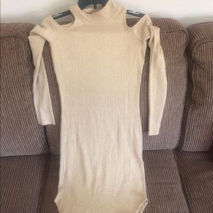 Gold shoulder opening dress